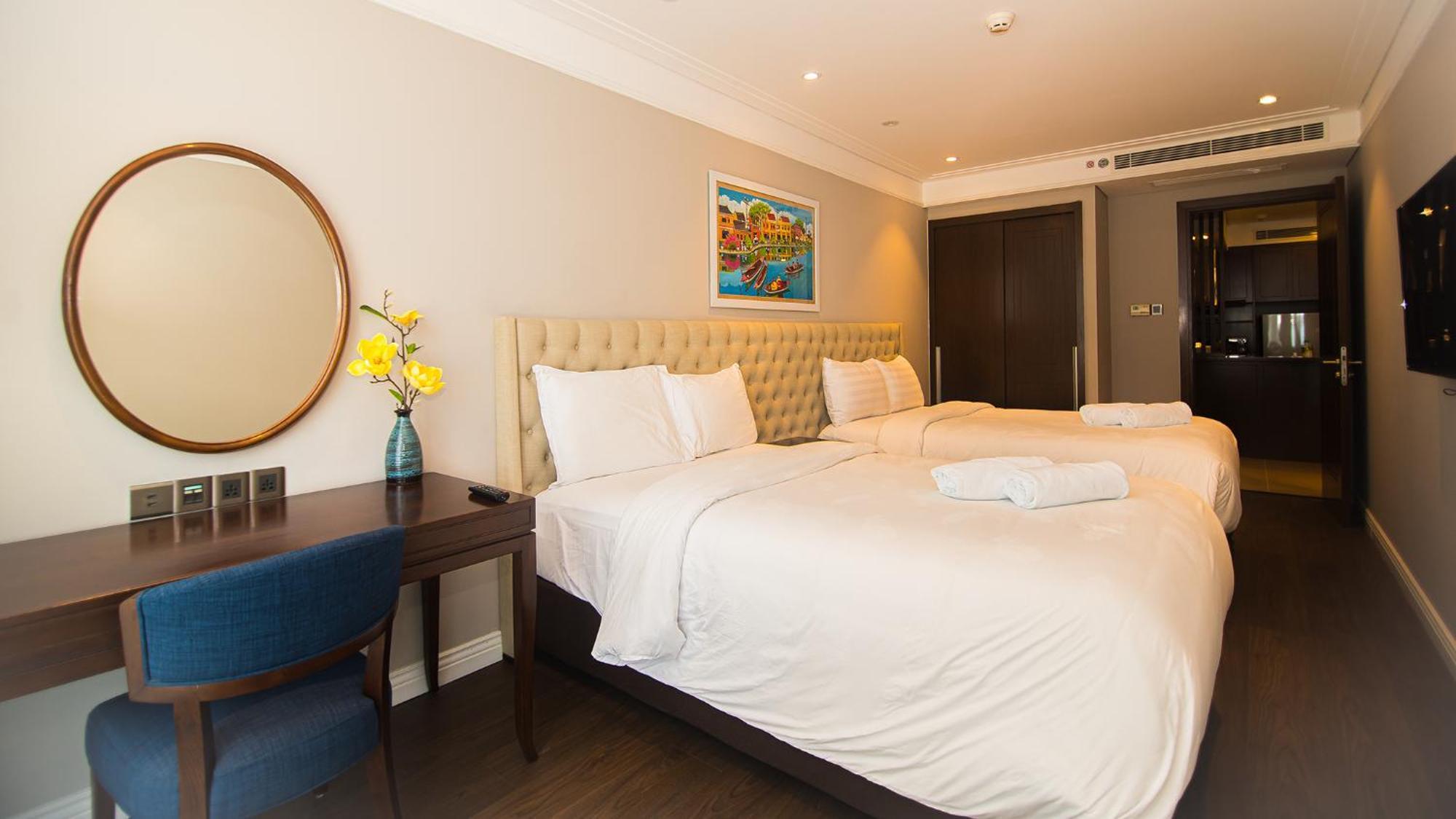 Luxury Apt Opposite Mykhe Beach Дананг Екстериор снимка